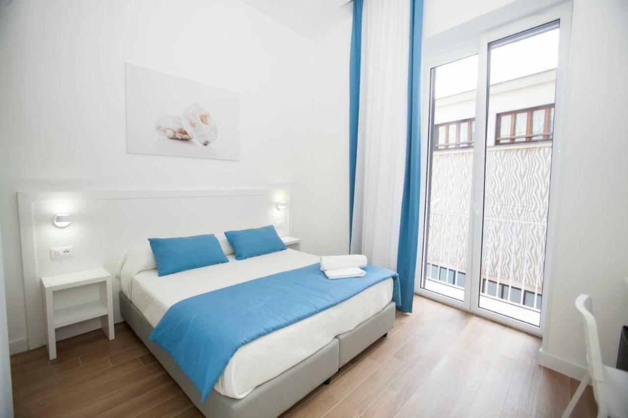 Mediterranean Rooms Кастелламмаре-ди-Стабия Экстерьер фото